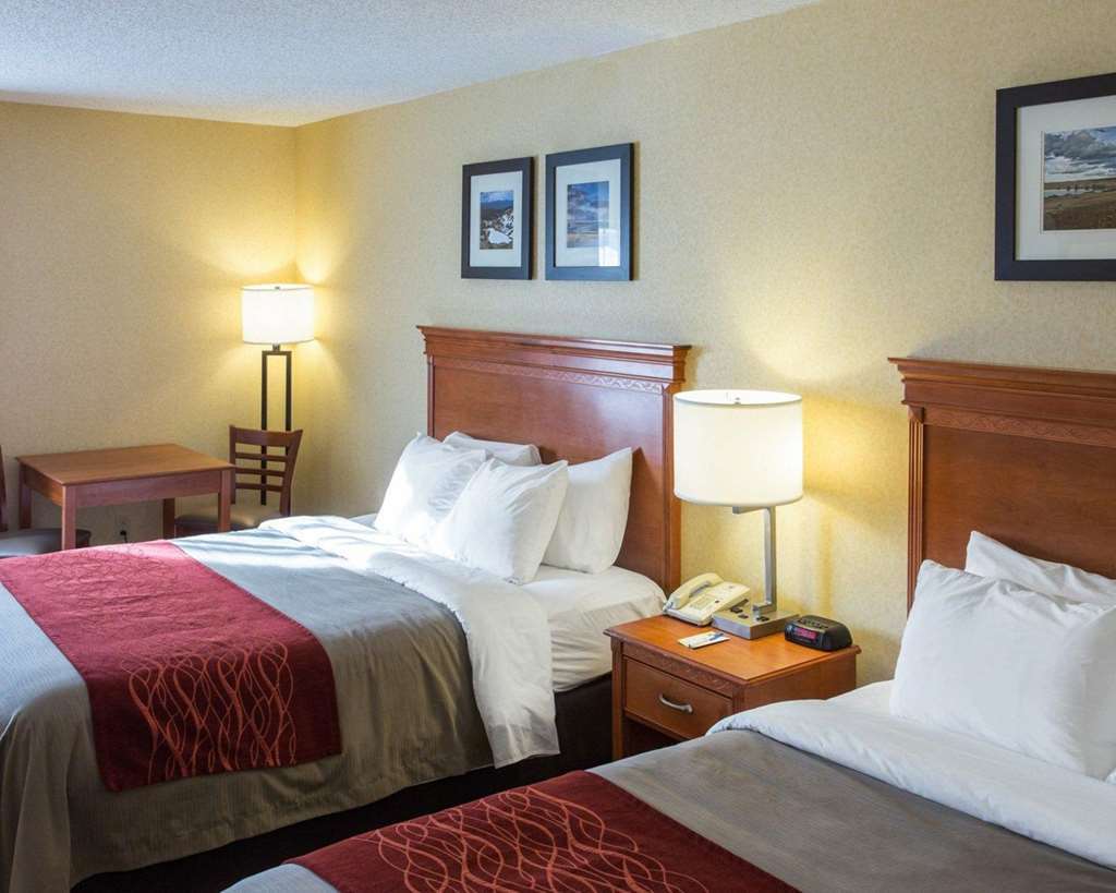 Quality Inn I-25 Пуэбло Номер фото